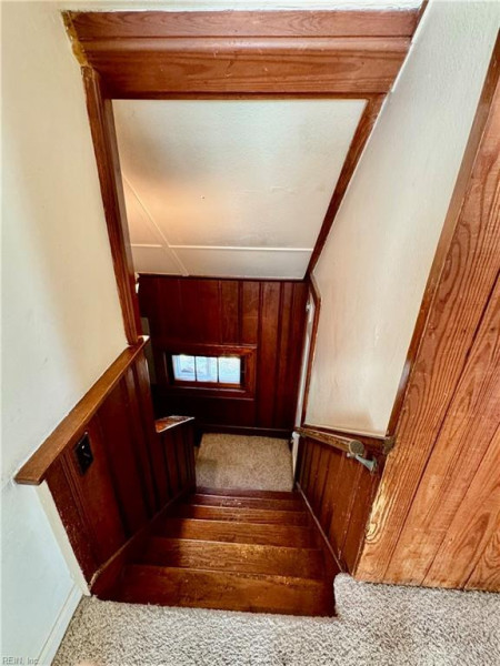 Photo 21 of 33 residential for sale in Hampton virginia