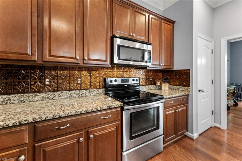 Photo 9 of 43 residential for sale in New Kent County virginia