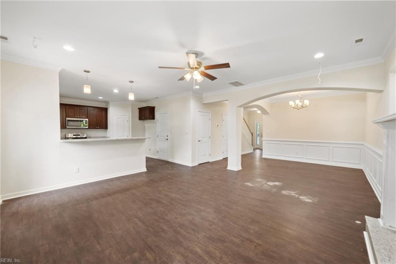 Photo 11 of 34 residential for sale in Newport News virginia
