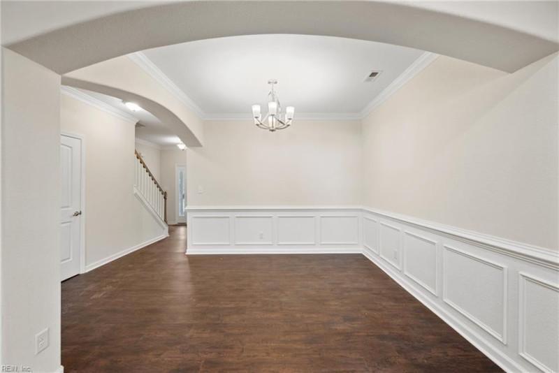 Photo 7 of 34 residential for sale in Newport News virginia