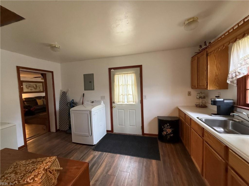 Photo 31 of 46 residential for sale in Chesapeake virginia Photo 31 of 46 residential for sale in Chesapeake virginia