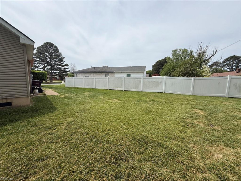 Photo 44 of 46 residential for sale in Chesapeake virginia Photo 44 of 46 residential for sale in Chesapeake virginia