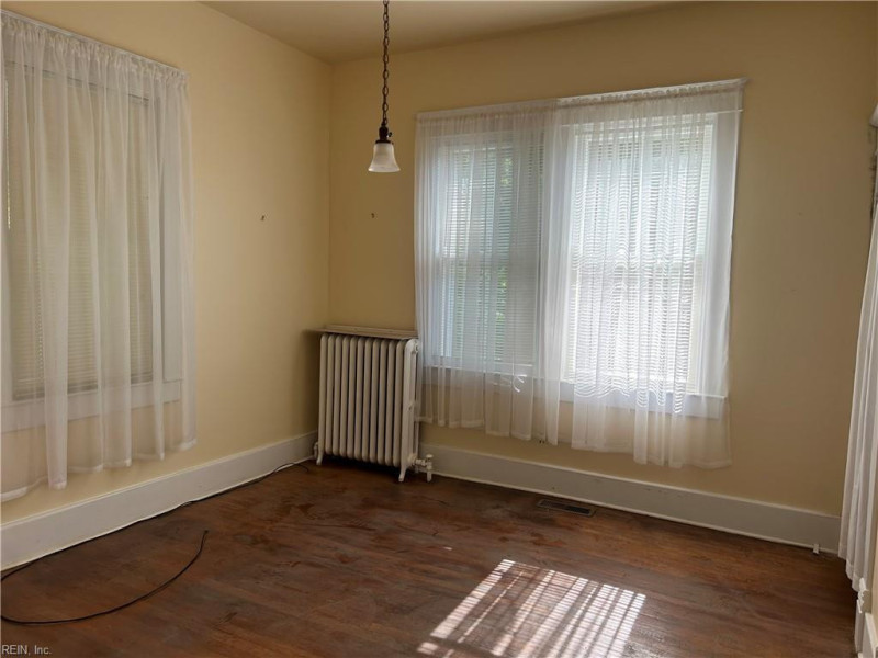 Photo 21 of 27 residential for sale in Accomack County virginia