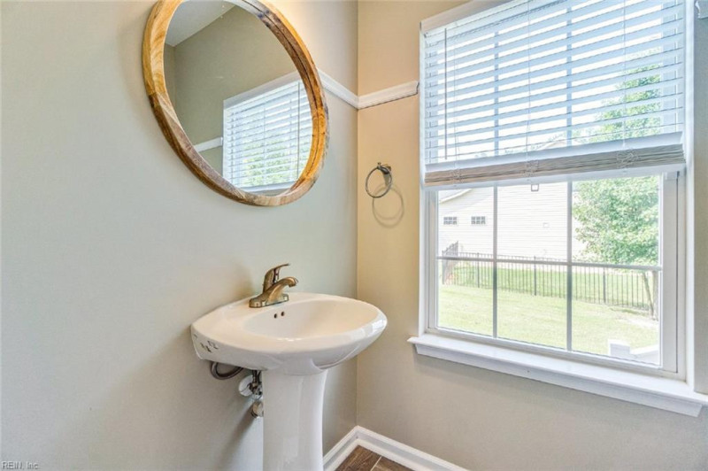 Photo 19 of 38 residential for sale in Suffolk virginia