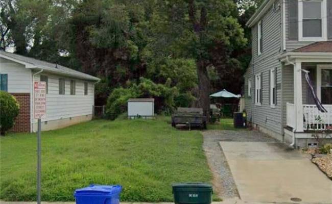 326 Sycamore Avenue, Newport News, VA 23607