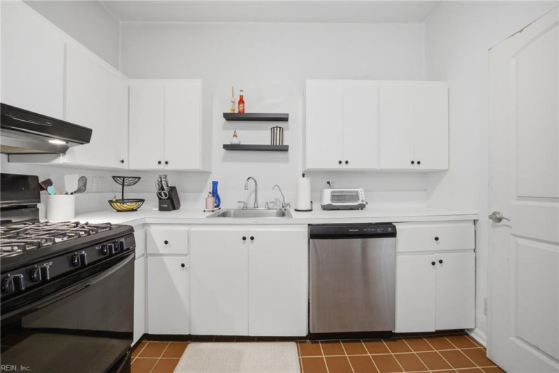 Photo 12 of 42 residential for sale in Norfolk virginia Photo 12 of 42 residential for sale in Norfolk virginia