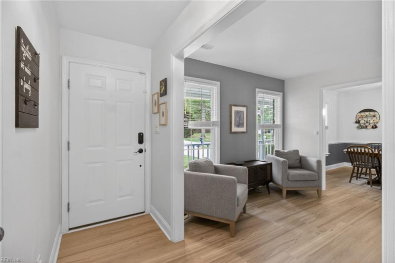 Photo 2 of 32 residential for sale in Suffolk virginia