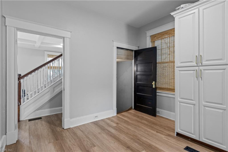 Photo 20 of 50 residential for sale in Norfolk virginia Photo 20 of 50 residential for sale in Norfolk virginia