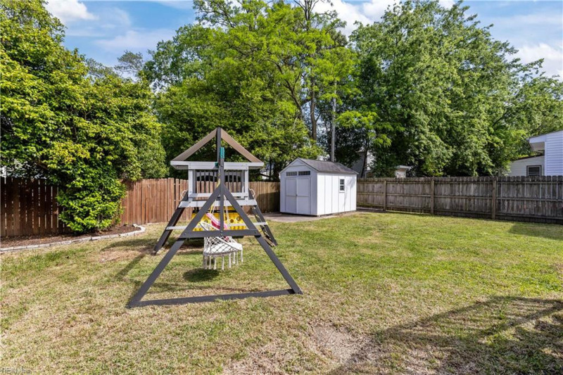 Photo 38 of 50 residential for sale in Norfolk virginia Photo 38 of 50 residential for sale in Norfolk virginia