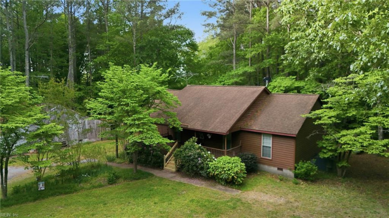 Photo 3 of 49 residential for sale in Isle of Wight County virginia Photo 3 of 49 residential for sale in Isle of Wight County virginia