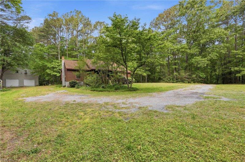 Photo 34 of 49 residential for sale in Isle of Wight County virginia Photo 34 of 49 residential for sale in Isle of Wight County virginia