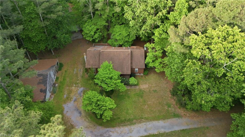 Photo 4 of 49 residential for sale in Isle of Wight County virginia Photo 4 of 49 residential for sale in Isle of Wight County virginia