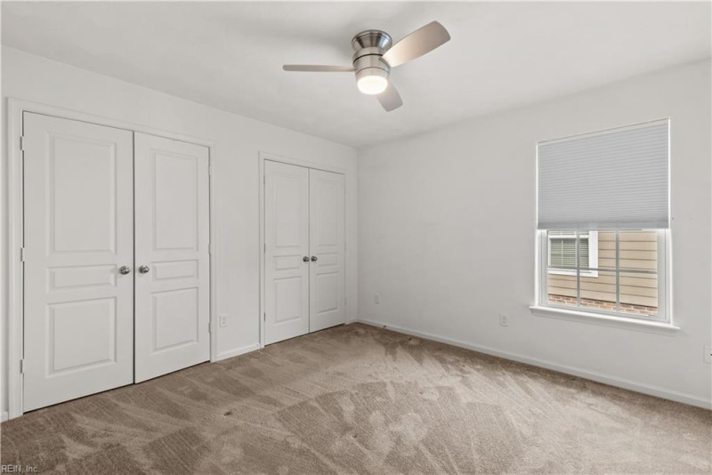 Photo 12 of 39 residential for sale in Suffolk virginia