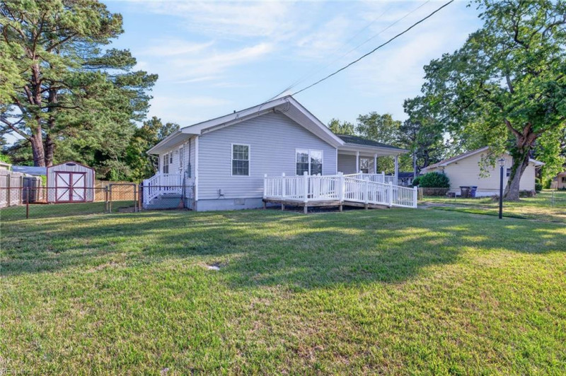 Photo 20 of 23 residential for sale in Portsmouth virginia