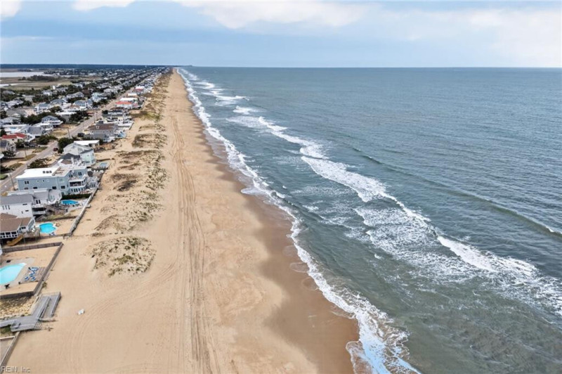 Photo 8 of 46 residential for sale in Virginia Beach virginia Photo 8 of 46 residential for sale in Virginia Beach virginia