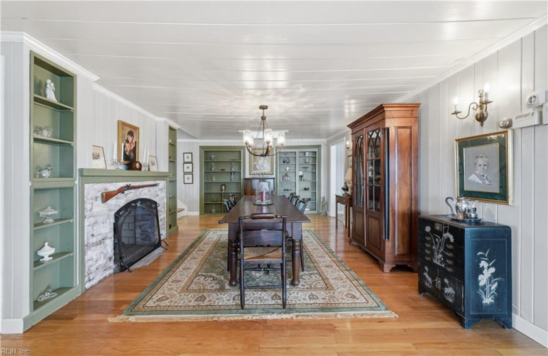 Photo 13 of 50 residential for sale in Virginia Beach virginia