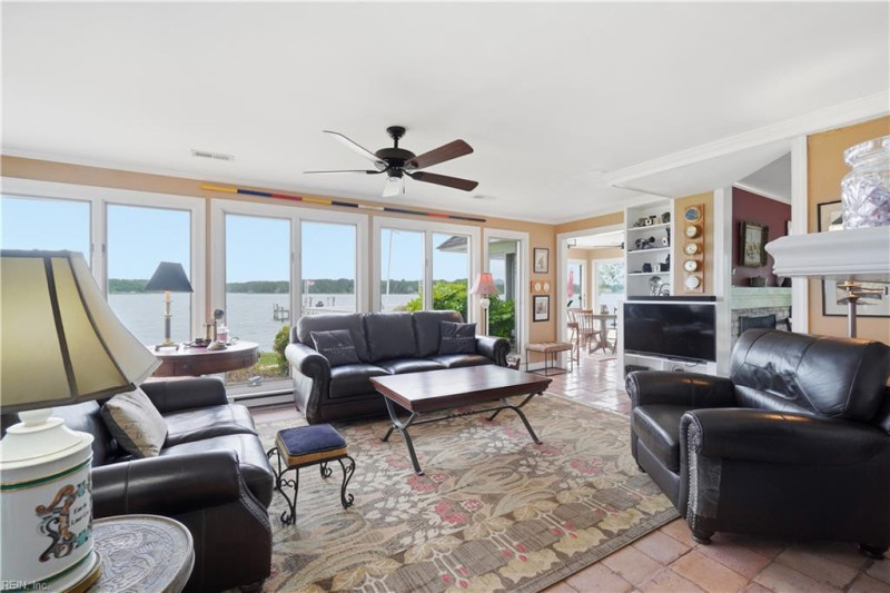Photo 18 of 50 residential for sale in Virginia Beach virginia