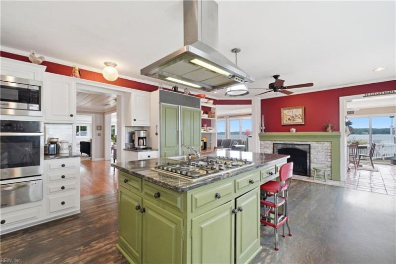Photo 20 of 50 residential for sale in Virginia Beach virginia
