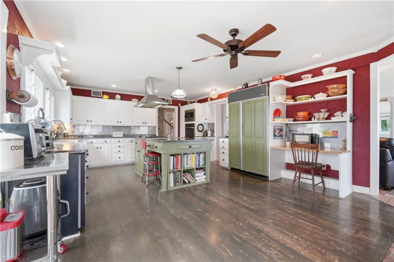 Photo 21 of 50 residential for sale in Virginia Beach virginia
