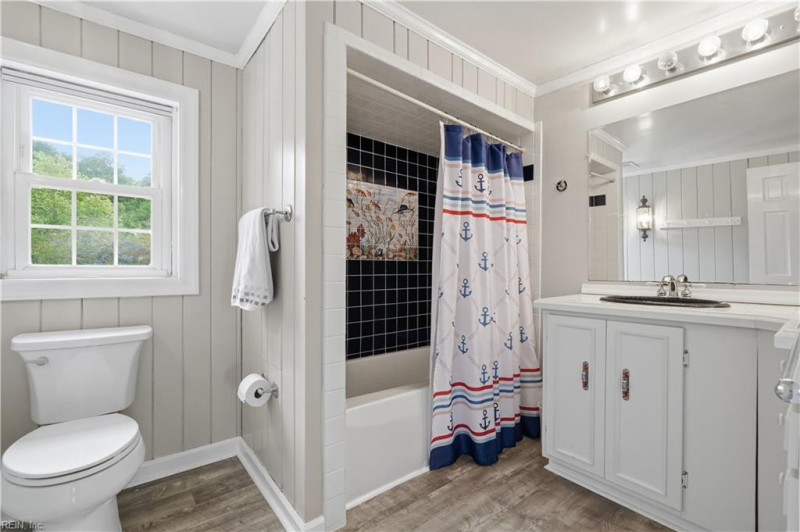 Photo 26 of 50 residential for sale in Virginia Beach virginia