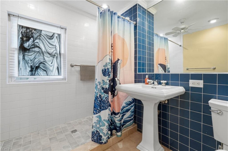 Photo 28 of 50 residential for sale in Virginia Beach virginia