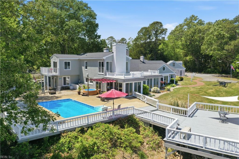 Photo 3 of 50 residential for sale in Virginia Beach virginia