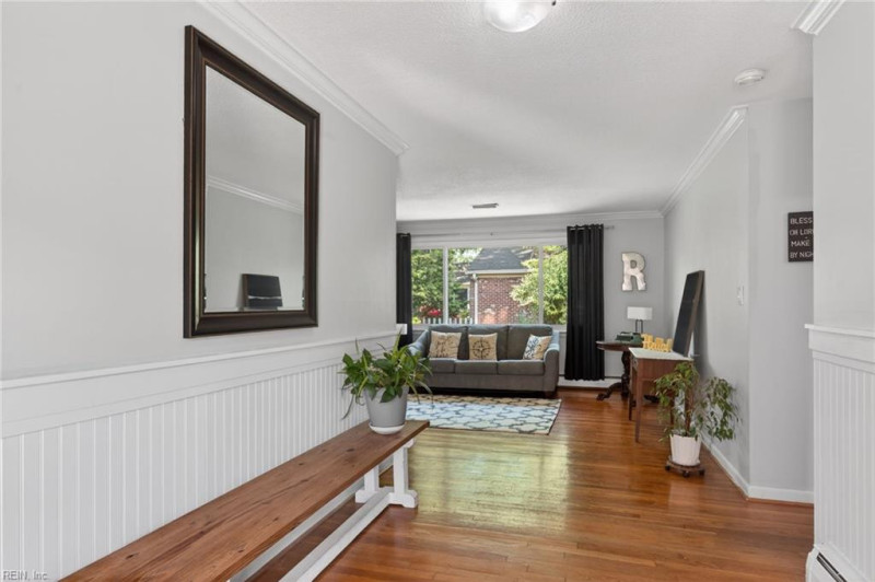Photo 2 of 40 residential for sale in Virginia Beach virginia