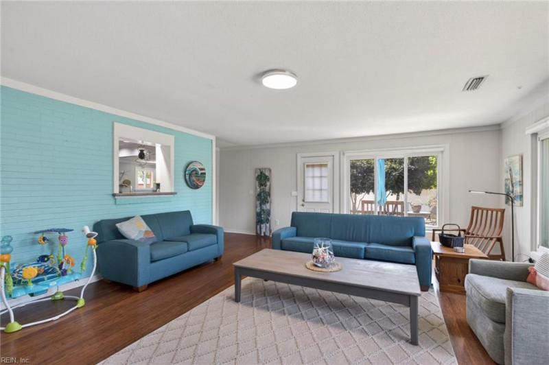 Photo 21 of 40 residential for sale in Virginia Beach virginia