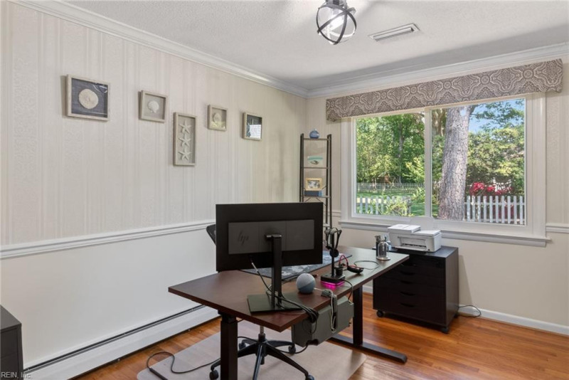 Photo 8 of 40 residential for sale in Virginia Beach virginia