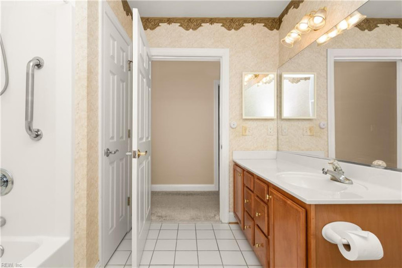 Photo 24 of 50 residential for sale in Chesapeake virginia Photo 24 of 50 residential for sale in Chesapeake virginia