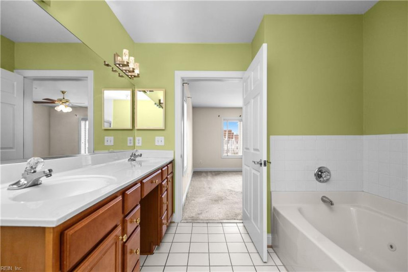Photo 32 of 50 residential for sale in Chesapeake virginia Photo 32 of 50 residential for sale in Chesapeake virginia