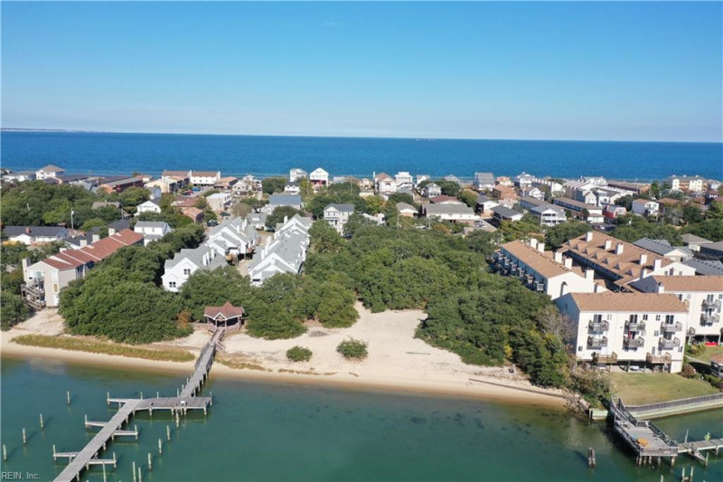 Photo 3 of 37 residential for sale in Norfolk virginia Photo 3 of 37 residential for sale in Norfolk virginia