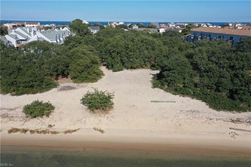 Photo 4 of 37 residential for sale in Norfolk virginia Photo 4 of 37 residential for sale in Norfolk virginia