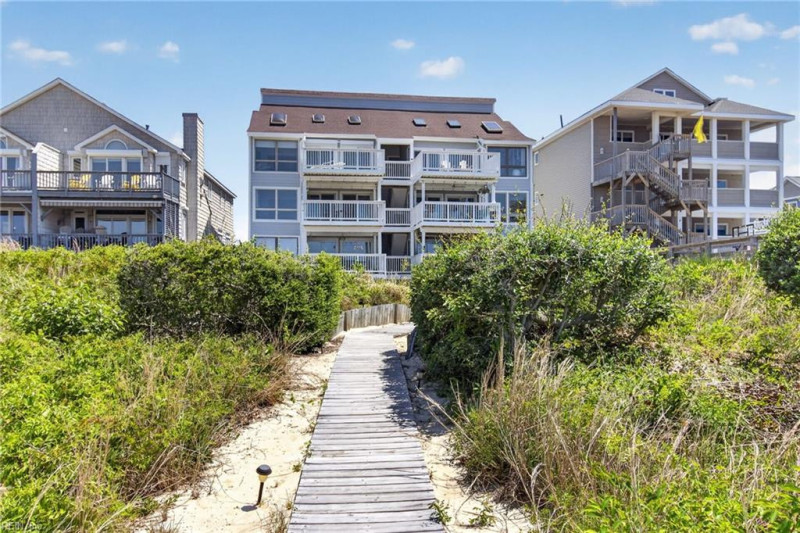 Photo 4 of 41 residential for sale in Virginia Beach virginia Photo 4 of 41 residential for sale in Virginia Beach virginia