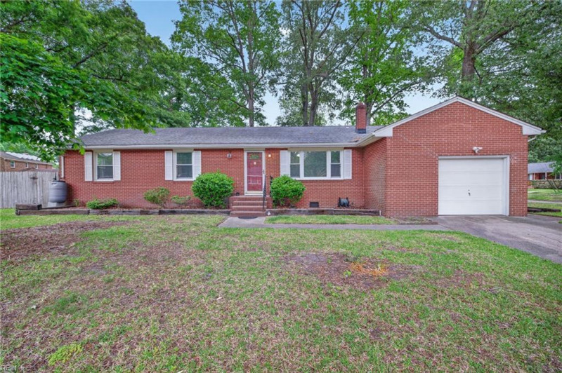 Photo 1 of 26 residential for sale in Chesapeake virginia