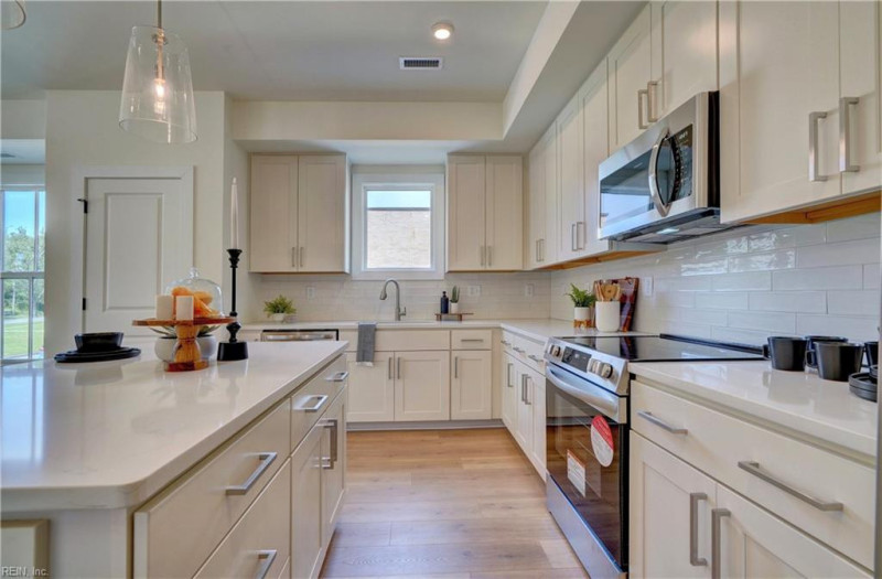 Photo 14 of 45 residential for sale in Norfolk virginia Photo 14 of 45 residential for sale in Norfolk virginia
