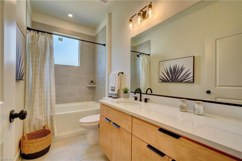 Photo 19 of 45 residential for sale in Norfolk virginia Photo 19 of 45 residential for sale in Norfolk virginia