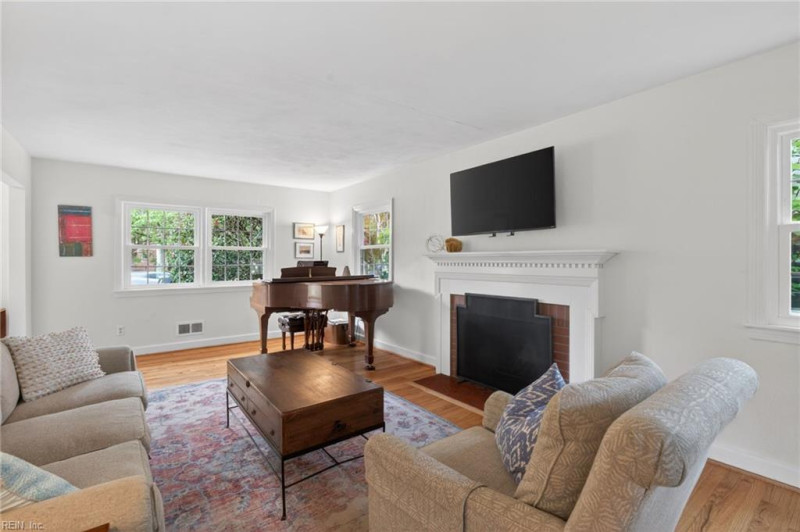 Photo 5 of 34 residential for sale in Norfolk virginia Photo 5 of 34 residential for sale in Norfolk virginia