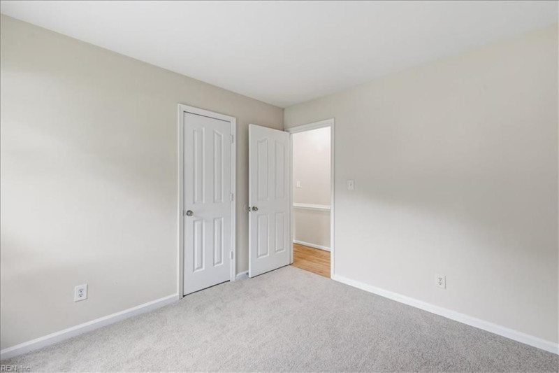 Photo 30 of 37 residential for sale in Chesapeake virginia