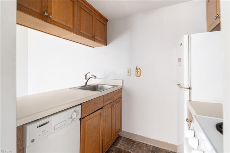 Photo 12 of 23 residential for sale in Hampton virginia