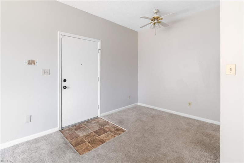 Photo 7 of 23 residential for sale in Hampton virginia