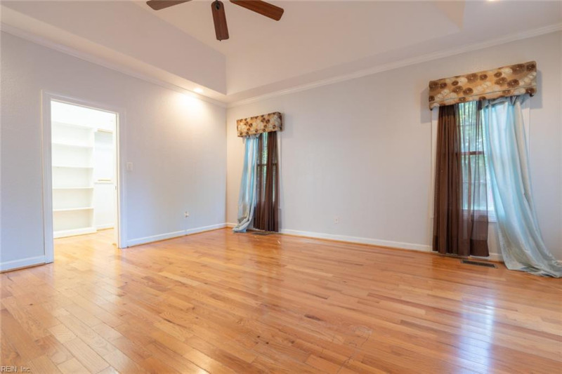 Photo 28 of 49 residential for sale in Chesapeake virginia