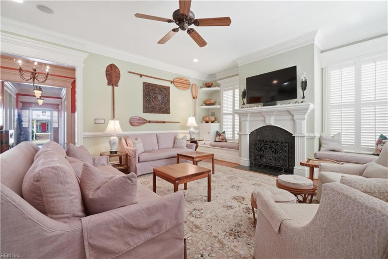 Photo 15 of 50 residential for sale in Norfolk virginia