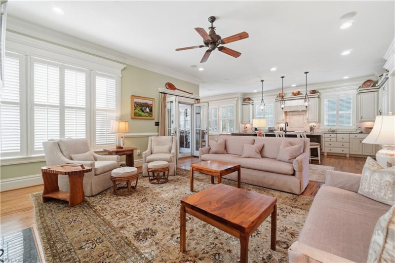 Photo 17 of 50 residential for sale in Norfolk virginia