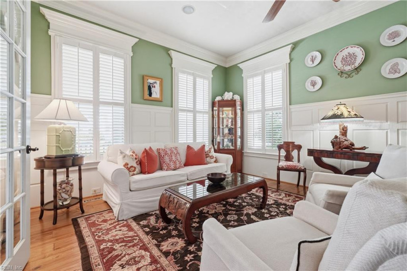 Photo 27 of 50 residential for sale in Norfolk virginia