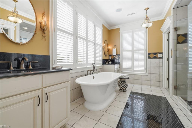 Photo 31 of 50 residential for sale in Norfolk virginia