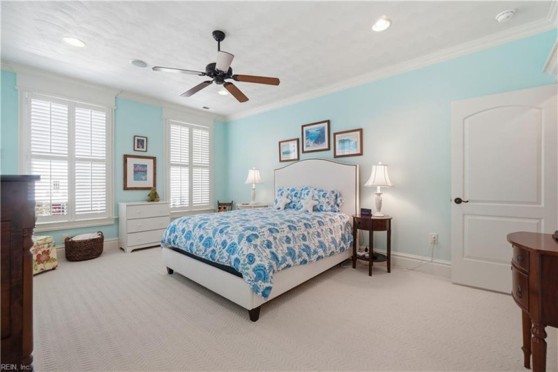 Photo 38 of 50 residential for sale in Norfolk virginia