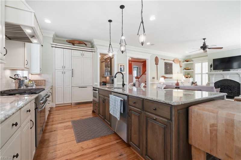 Photo 9 of 50 residential for sale in Norfolk virginia