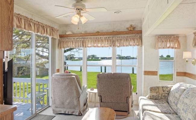 3665 Sandpiper Road, Virginia Beach, VA 23456