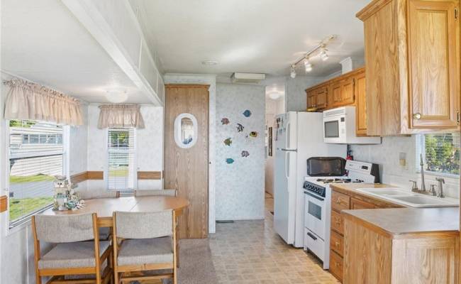 3665 Sandpiper Road, Virginia Beach, VA 23456